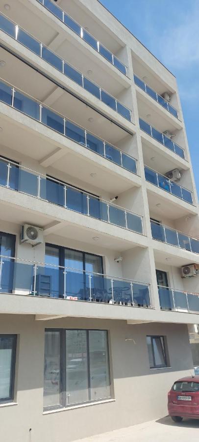 Apartament Nina Appartement Năvodari Buitenkant foto